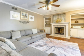 8 Mi to Dtwn Family-Friendly Home in Fort Wayne!